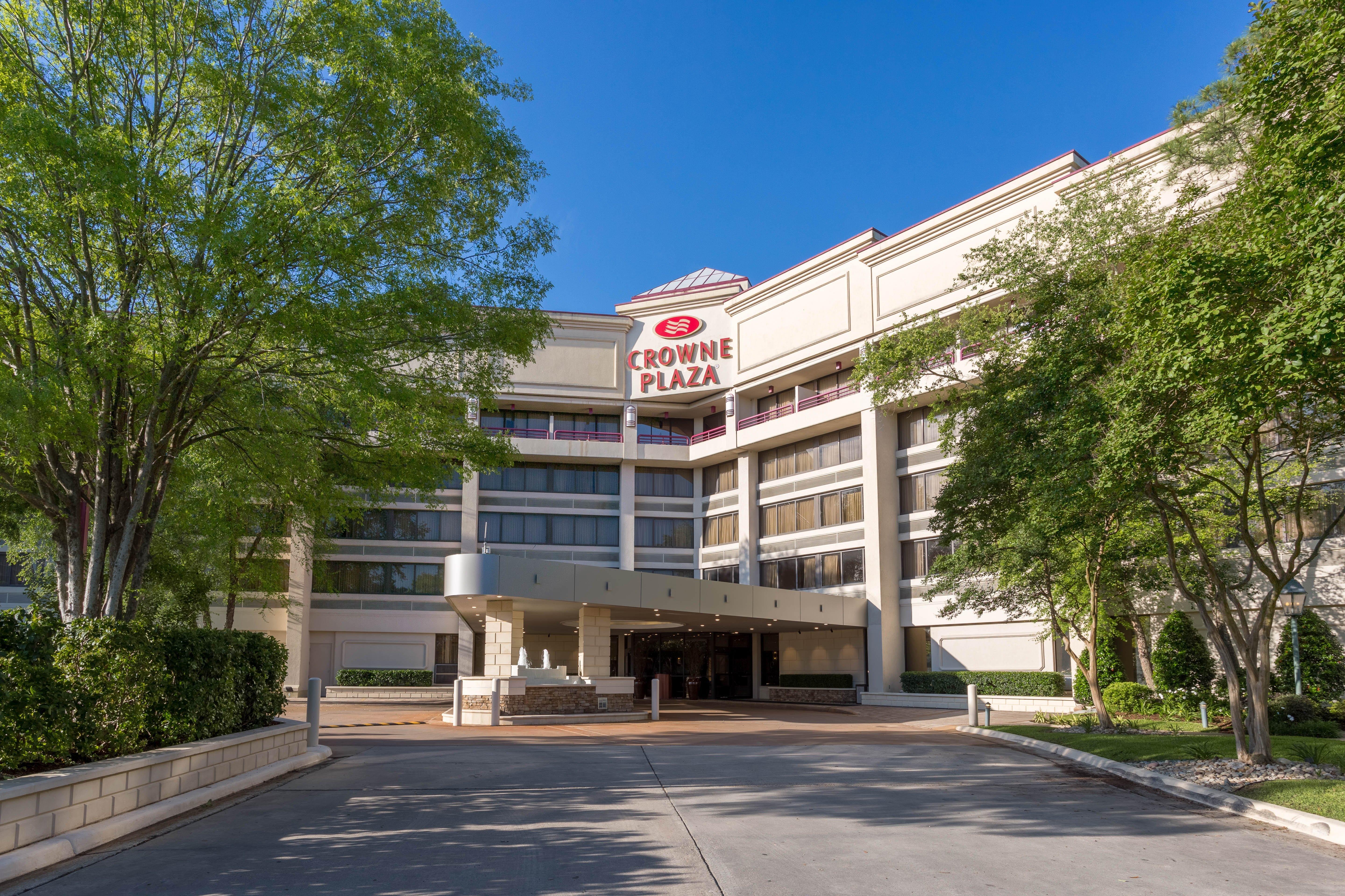 Hotel Crowne Plaza Executive Center Baton Rouge By Ihg Extérieur photo