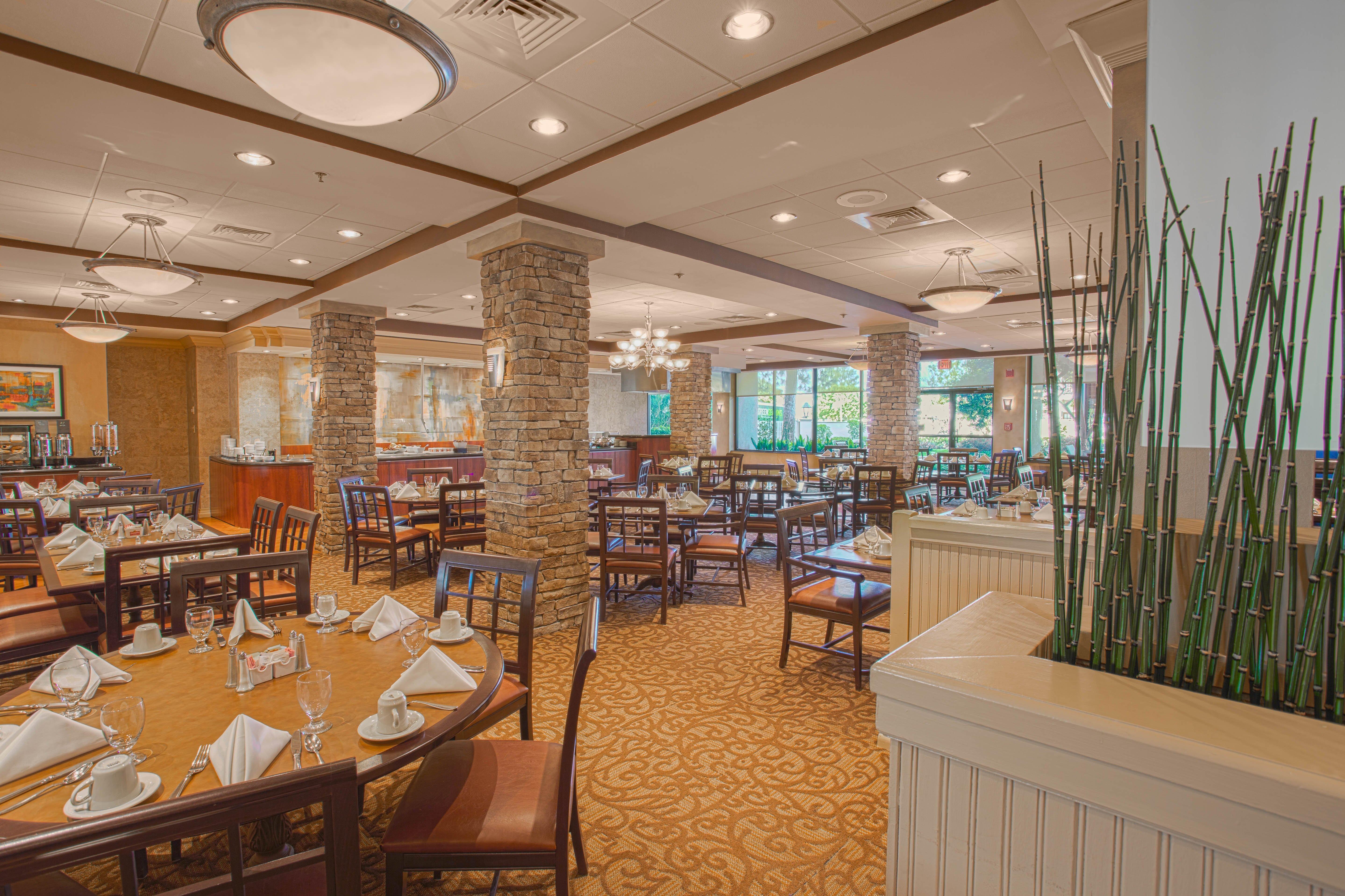 Hotel Crowne Plaza Executive Center Baton Rouge By Ihg Extérieur photo